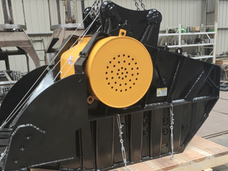 Crusher Bucket